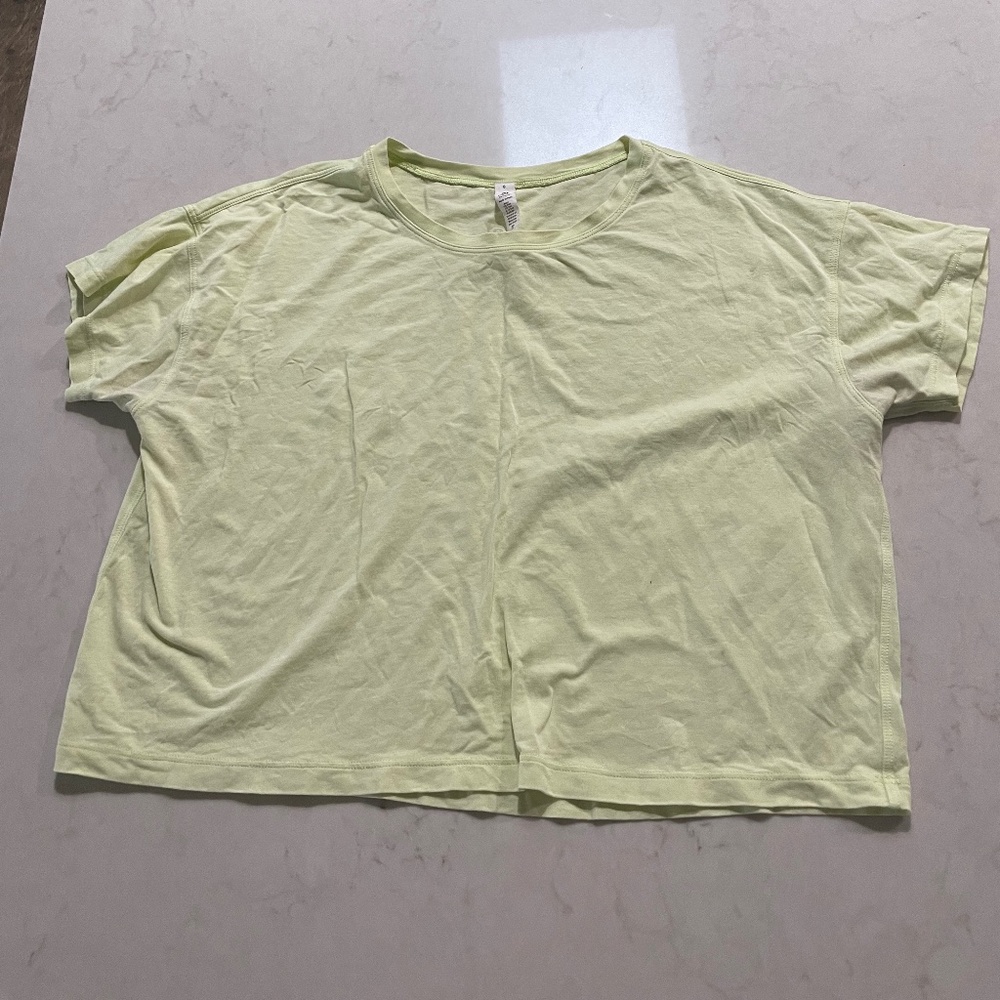Lululemon Cates T Shirt Size 8